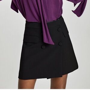 Zara crossed mini skirt with buttons size L